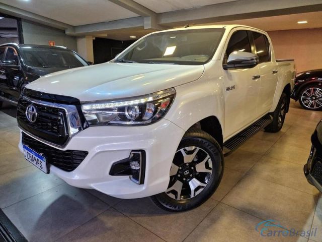 Mais detalhes do Toyota Hilux  Diesel