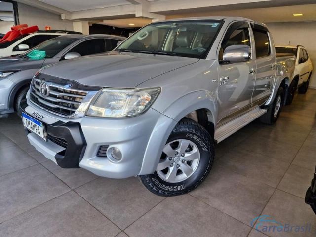 Mais detalhes do Toyota Hilux  Flex