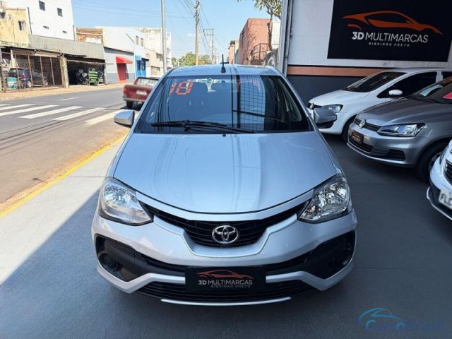 Mais detalhes do Toyota Etios 1.5 XS SEDAN 16V Flex