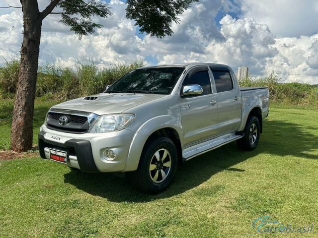 Mais detalhes do Toyota Hilux CD SRV D4-D 4X4 TDI 3.0 4P. Diesel