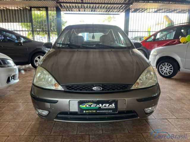 Mais detalhes do Ford Focus 1.6