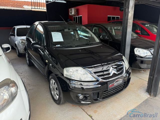 Mais detalhes do Citroen C3 4P. Flex