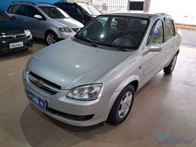 Mais detalhes do Chevrolet (GM) Corsa Sedan CLASSIC 1.0 LS Flex