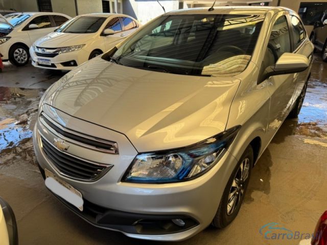 Mais detalhes do Chevrolet (GM) Onix LTZ 1.4 Flex