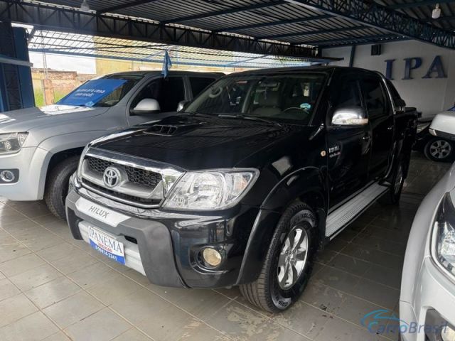 Mais detalhes do Toyota Hilux SRV 3.0 4X4 Aut. 4P. Flex