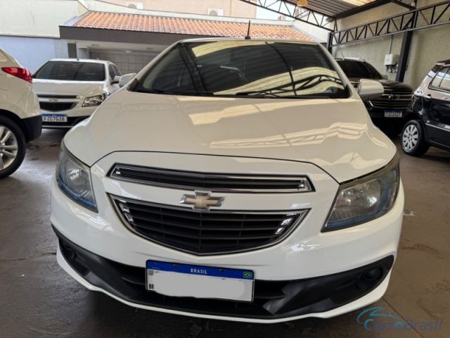 Mais detalhes do Chevrolet (GM) Onix LT 1.4 Flex