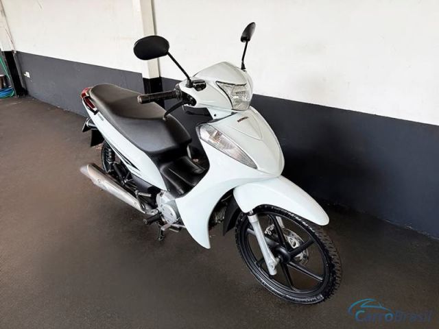 Mais detalhes do Honda Biz EX 125cc Flex