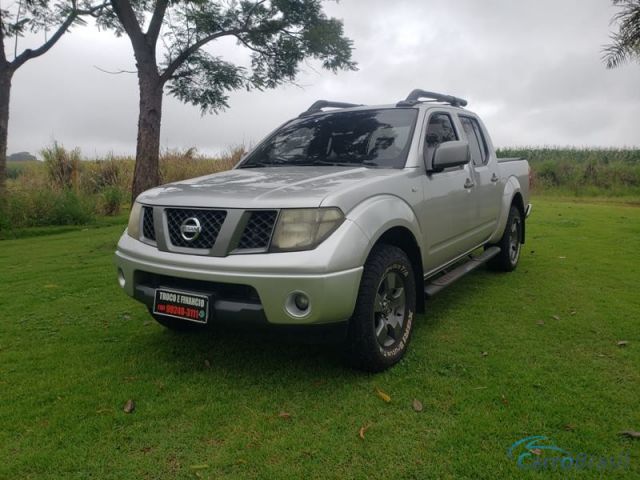 Mais detalhes do Nissan Frontier 4X4 4P. Flex