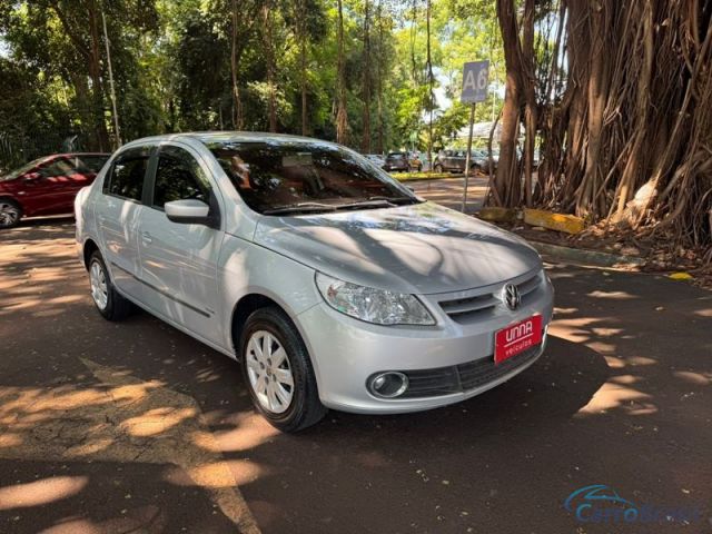 Mais detalhes do Volkswagen Voyage 1.0 4P. Flex