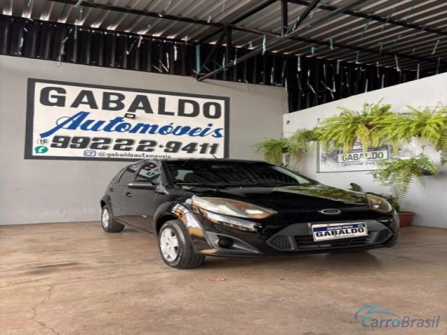 Mais detalhes do Ford Fiesta Hatch 1.0 4P. Flex