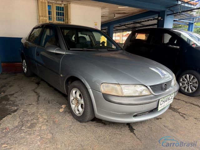 Mais detalhes do Chevrolet (GM) Vectra 2.0 GL 4P. Gasolina
