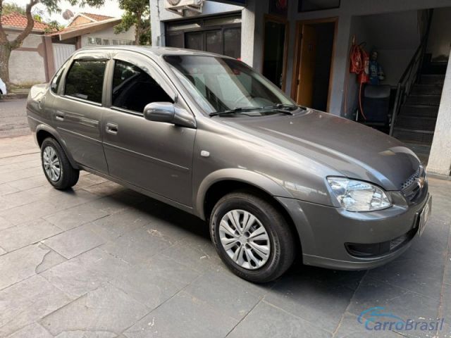 Mais detalhes do Chevrolet (GM) Corsa Sedan Classic LS