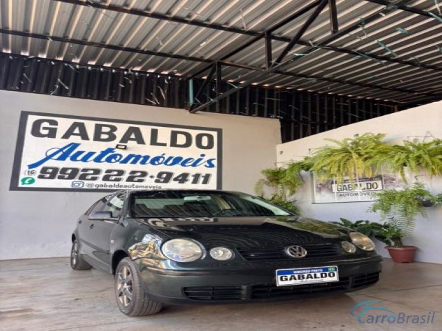 Mais detalhes do Volkswagen Polo Sedan 1.6 4P. Gasolina