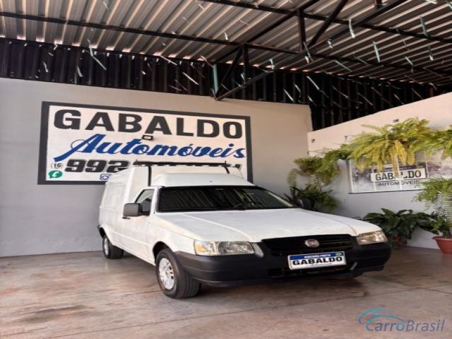 Mais detalhes do Fiat Fiorino IE 3P. Gasolina