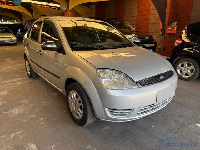 Mais detalhes do Ford Fiesta Sedan 1.6 4P. Flex