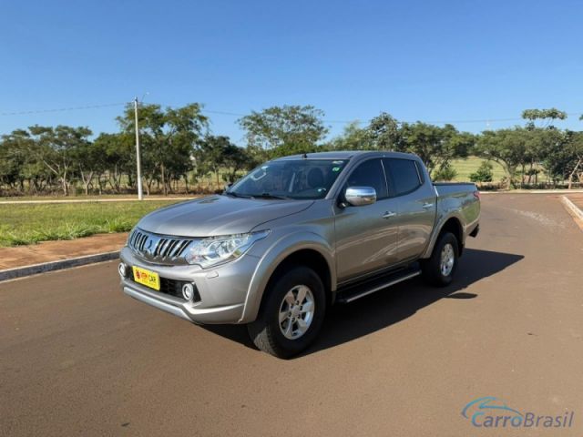 Mais detalhes do Mitsubishi L-200 TRITON SPORT HPE DIESEL 4X4 AUTOMATICO