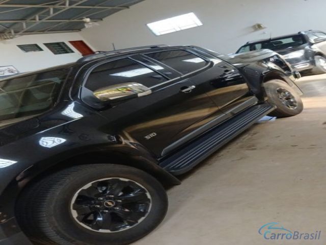 Mais detalhes do Chevrolet (GM) S-10 High Country 2.8 4X4 Aut. 4P. Diesel