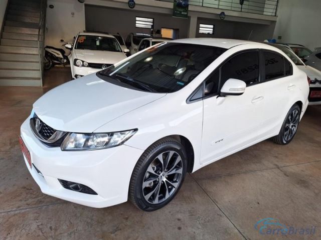 Mais detalhes do Honda Civic LXR 2.0 4P. Flex