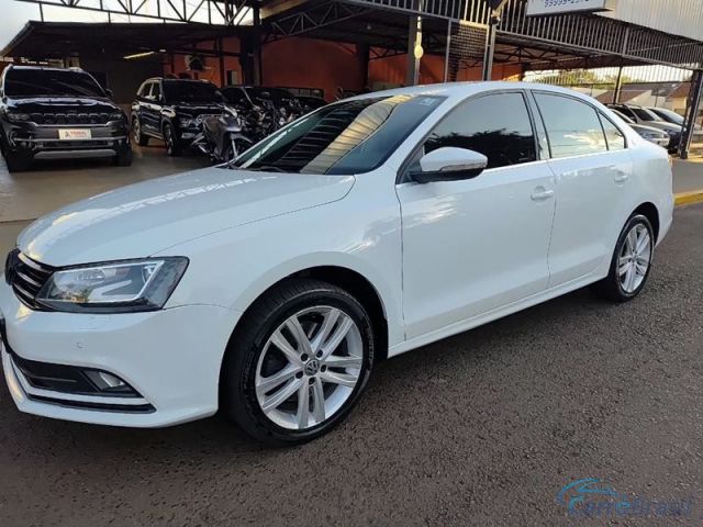 Mais detalhes do Volkswagen Jetta TSI highline Aut. 4P. Gasolina
