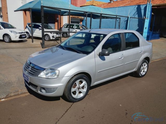 Mais detalhes do Renault Logan 1.6 Expression Completo