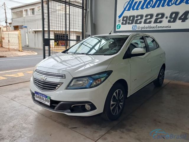 Mais detalhes do Chevrolet (GM) Onix 1.4 MT LTZ 4P. Flex