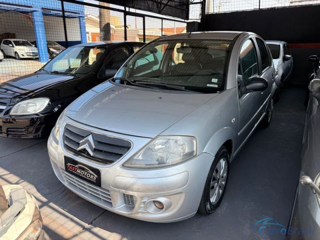 Mais detalhes do Citroen C3 1.4 GLX 4P. Flex