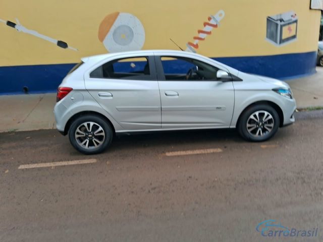 Mais detalhes do Chevrolet (GM) Onix LTZ 1.4 MPFI 4P. Flex