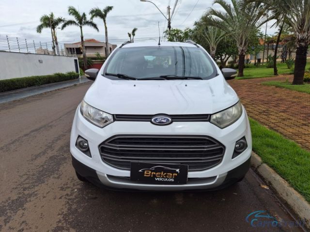 Mais detalhes do Ford EcoSport Freestyle 1.6 Flex