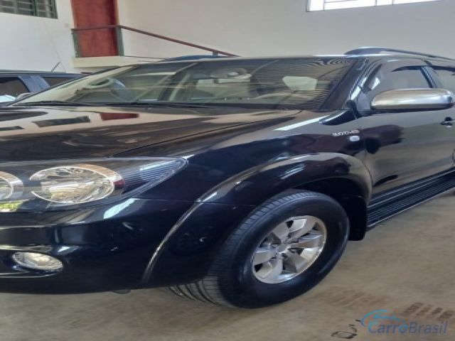 Mais detalhes do Toyota Hilux SW4 SRV 3.0 5L 4X4 Aut. 4P. Diesel