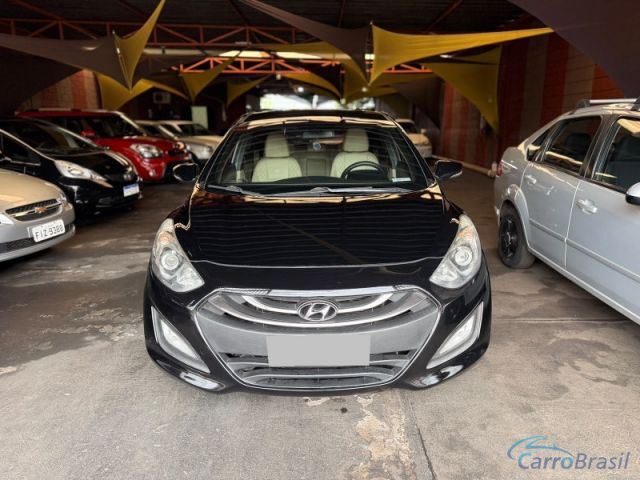 Mais detalhes do Hyundai I 30 1.8 Gasolina
