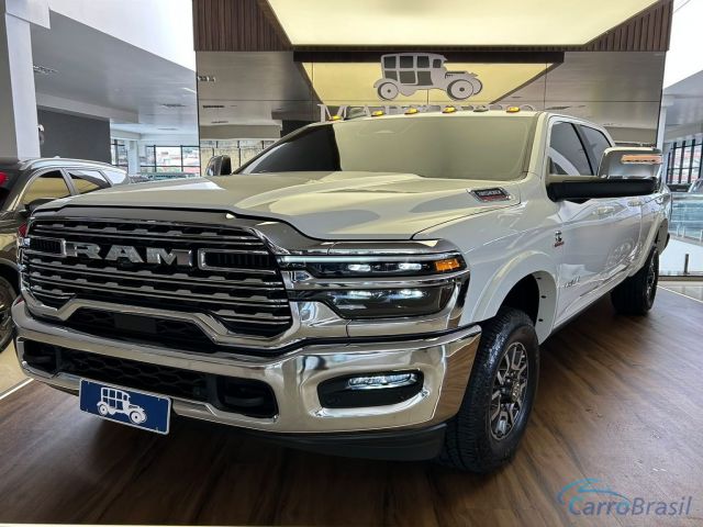 Mais detalhes do Ram 3500 Diesel