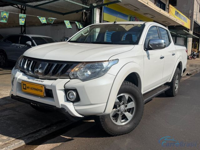 Mais detalhes do Mitsubishi L-200 2.4 16V TURBO DIESEL SPORT HPE CD 4P 4X4 AUTOMÁTICO Diesel