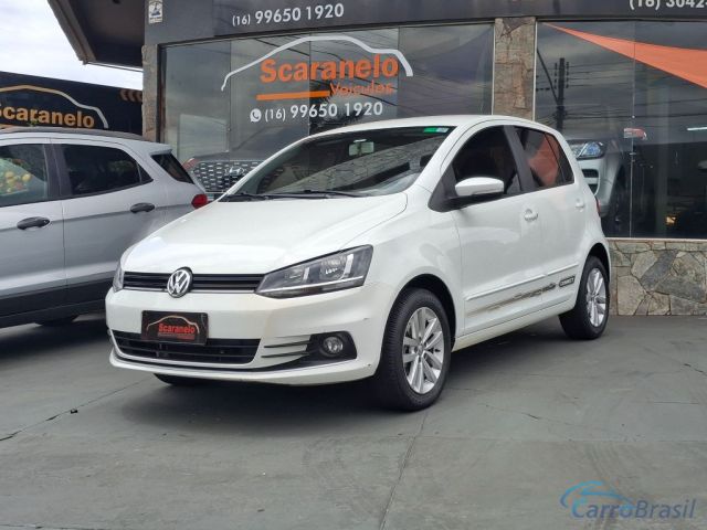 Mais detalhes do Volkswagen Fox Connect 1.6 Flex 8V 5p Flex