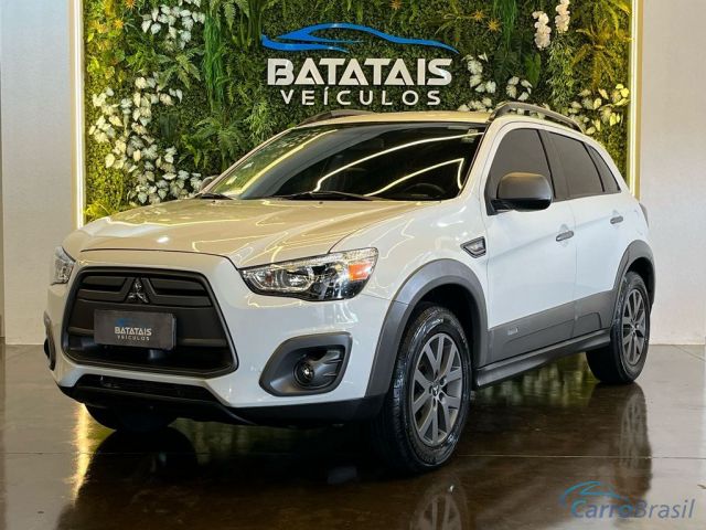 Mais detalhes do Mitsubishi ASX Mitsubishi ASX OUTDOOR 2.0 4x2 16V 160cv Aut. - Branco - 2016 Gasolina