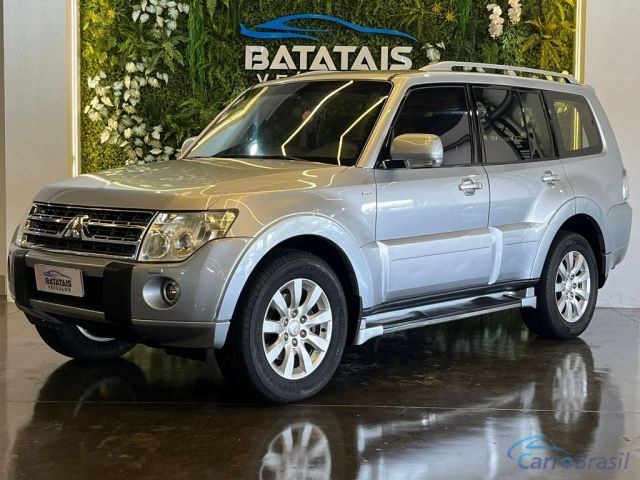 Mais detalhes do Mitsubishi Pajero Mitsubishi Pajero HPE Full 3.2 4x4 T.I.Dies. 5p Aut - Prata - 2011 Diesel