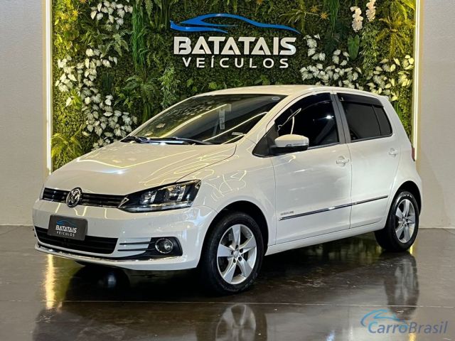 Mais detalhes do Volkswagen Fox VolksWagen Fox Highline1.6 Flex 16V 5p - Branco - 2016 Flex