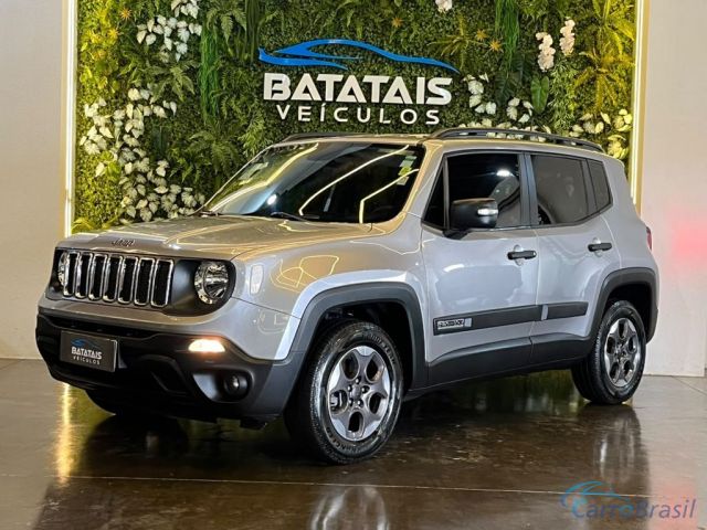Mais detalhes do Jeep Renegade Flex