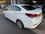 MV Automveis | HB 20 Sedan 1.6 COMFORT PLUS 16V FLEX 4P AUTOMTICO 19/19 - foto 3