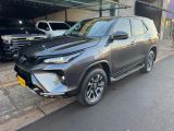 MV Automóveis | Hilux 2.8 D-4D TURBO DIESEL SRX PLATINUM 7L 4X4 AUTOMÁTICO 24/25 - foto 1