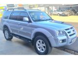 Unicar Veculos | Pajero 2.5 HPE 4X4 8V TURBO INTERCOOLER DIESEL 4P AUTOMTICO 09/10 - foto 3