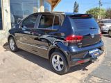 Scaranelo Veculos | Fox Highline1.6 Flex 16V 5p 15/16 - foto 7