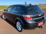 Samuel Automveis | Vectra 2.0 MPFI GT-X HATCH 8V 10/11 - foto 10
