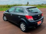 Samuel Automóveis | Onix 1.0 MPFI JOY 8V 18/18 - foto 4