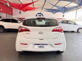 Renan Veículos | HB 20 Comfort Plus e Comfort Style 1.0 12V 4P. 14/15 - foto 6
