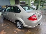 Alemão Veículos | Fiesta Sedan 1.6 4P. 09/09 - foto 2