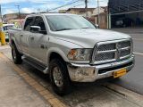 MV Automóveis | 2500 6.7 LARAMIE 4X4 CD I6 TURBO DIESEL 4P AUTOMÁTICO 12/12 - foto 2