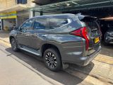 MV Automóveis | Pajero 2.4 16V MIVEC TURBO DIESEL HPE AWD AUTOMÁTICO 21/22 - foto 4