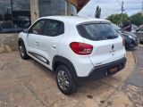 Scaranelo Veículos | Kwid Intense 1.0 Flex 12V 5p Mec. 18/18 - foto 7