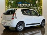 Batatais Veículos | Sandero Renault SANDERO Privilège Hi-Flex 1.6 16V 5p Aut - Branco - 2014 13/14 - foto 4