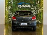 Batatais Veículos | Onix Chevrolet ONIX HATCH Joy 1.0 8V Flex 5p Mec. - Cinza - 2017 16/17 - foto 5
